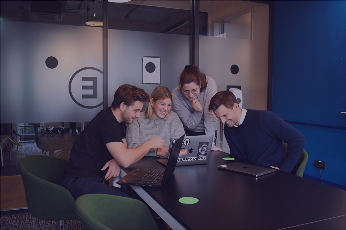 情報共有の課題をどう乗り越える？現場のリアルな声をまとめた記事を追加しました